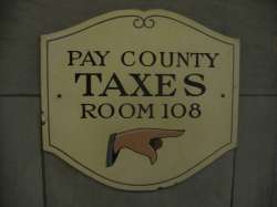 pay-taxes-1445374